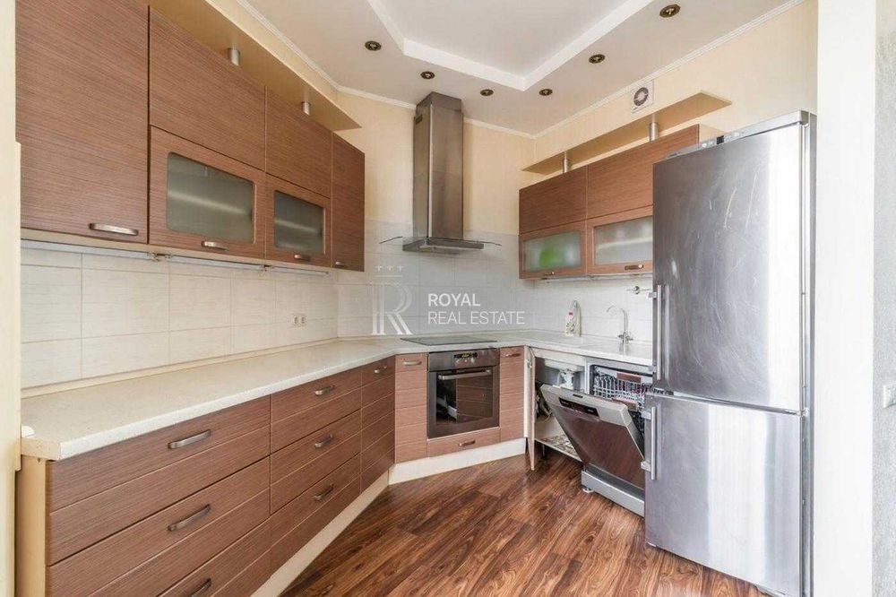 Продаж Квартира Київ ЖК «Оазис» Оболонь 2 кімнати 73,5 м² Вид на Дніпро 12 поверх Кладова Яхт-клуб Набережна Престижна локація Інфраструктура