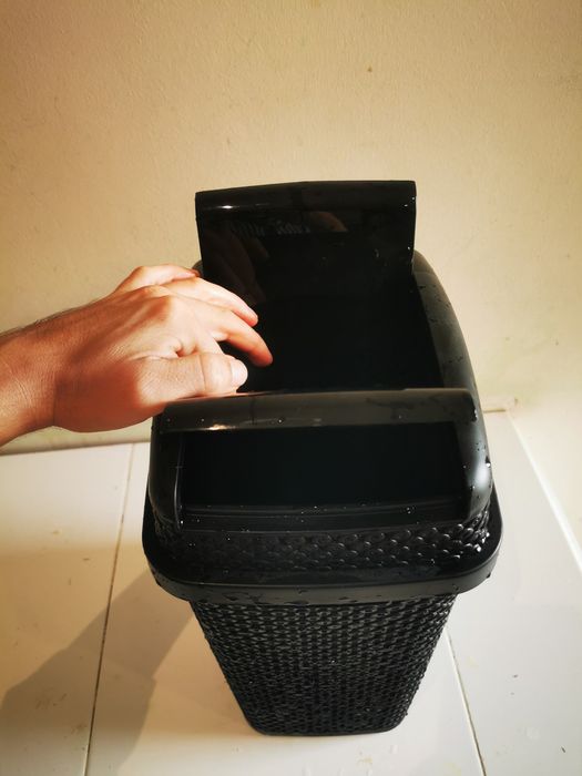 Lixeira prática Cozinha/WC