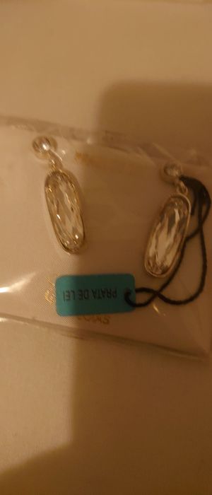 Prata com pedras swarovski. Edera jóias