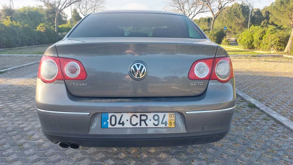 Volkswagen Passat — fotografia 4