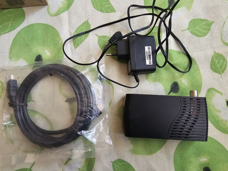 World Vision T624M3 IPTV — Т2 Тюнер DVB-T/T2/C з інтернет-застосунками