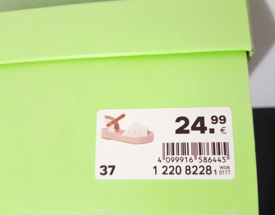 Sandálias brancas compensadas com efeito renda Deichmann T: 37 Novas