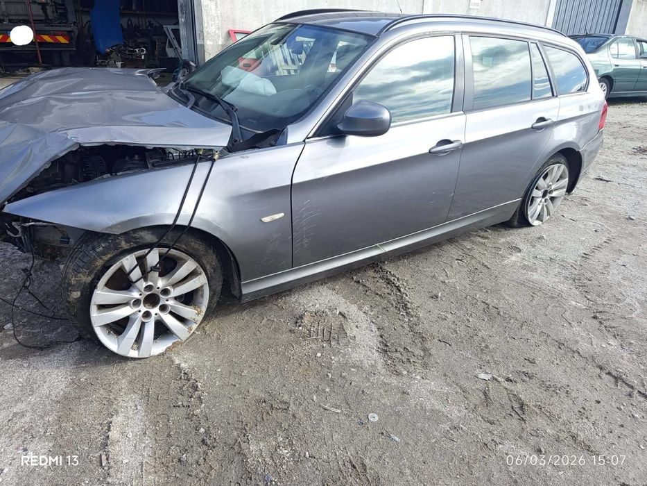 Para peças BMW 3 Touring 2.0 318D ano 2010