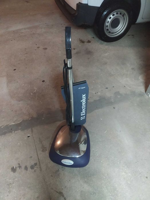 Enceradeira Electrolux