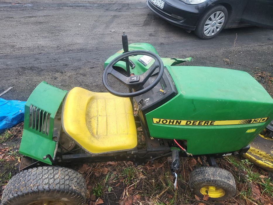Traktorek kosiarka John Deer 130