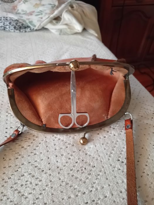 Torebka ze skóry naturalnej