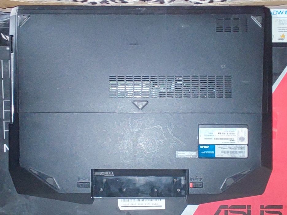 Игровой ноутбук Аsus ROG G53SX,I7,16 Ram,GTX 560m 2Gb+SSD 240Gb+HDD1Tb