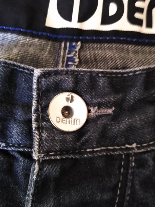 Krótkie spodenki Denim