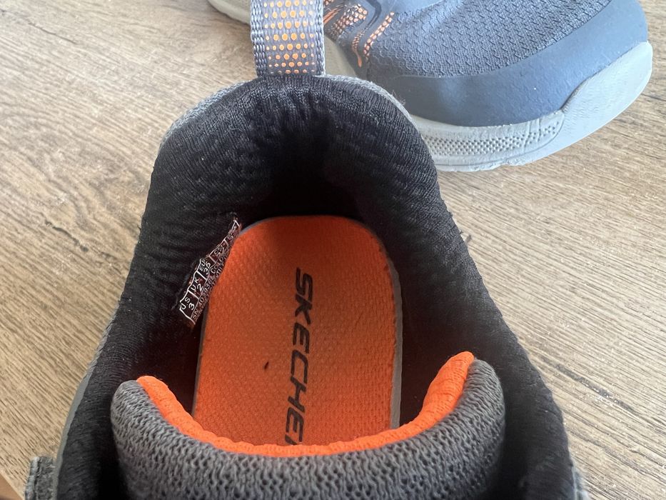 Кросівки скечерс skechers розмір 3 us