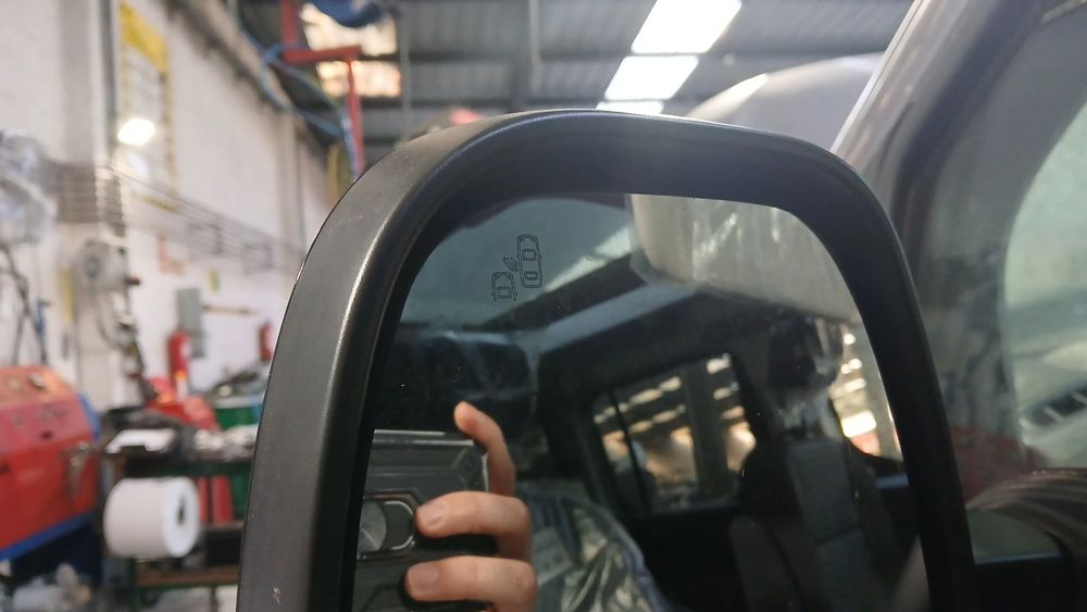 Retrovisor / espelho esquerdo PEUGEOT Rifter