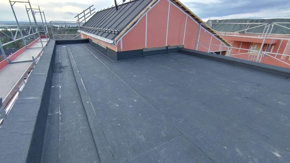 Uslugi dekarskie! Dekarz! Naprawa dachu!