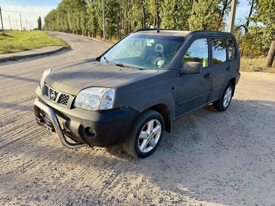 Продам  Nissan X-Trail 2004рік 2.2дизель повний привід 4х4
