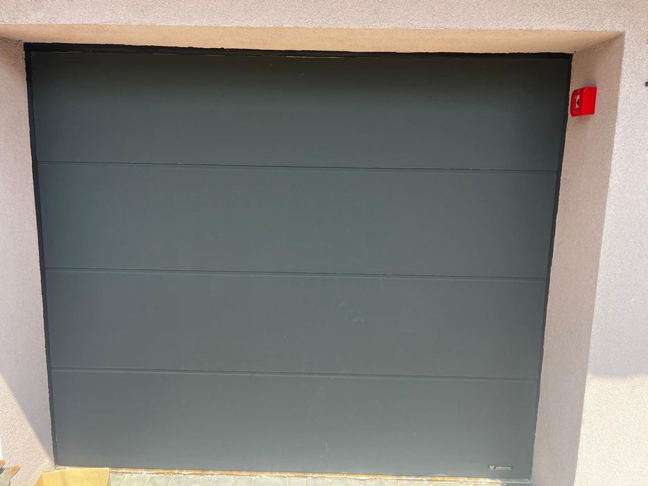 Na sprzedaż używana brama garażowa segmentowa WIŚNIOWSKI UniPro 254 x 256 cm antracyt