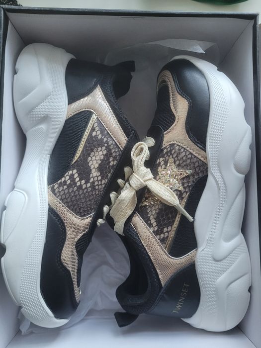 Оригінальні кросівки від twin set. розмір 38, устілка 24,5 см