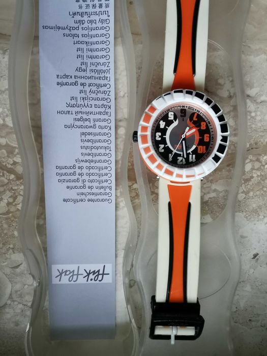 Zegarek dla dziecka szwajcarskiej marki Flik Flak