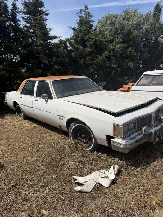 Oldsmobile delta 88 Royale