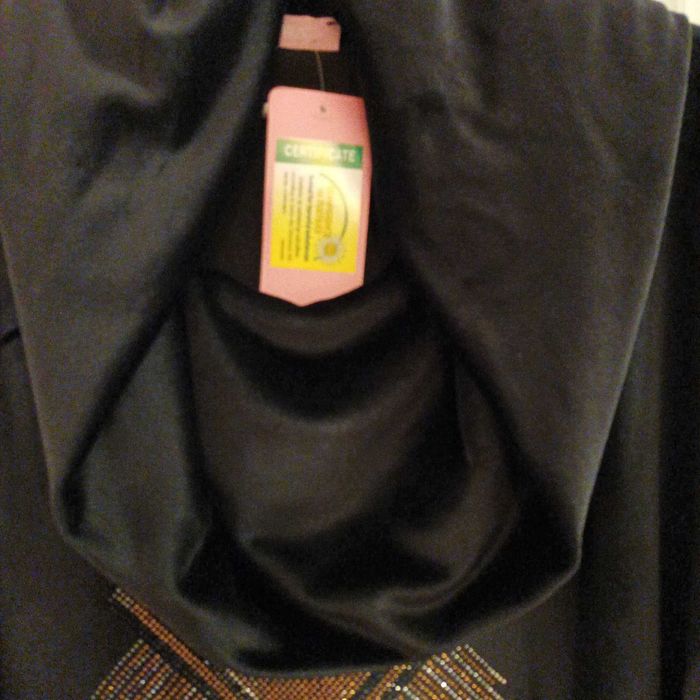 Sukienka damska welurowa czarna.