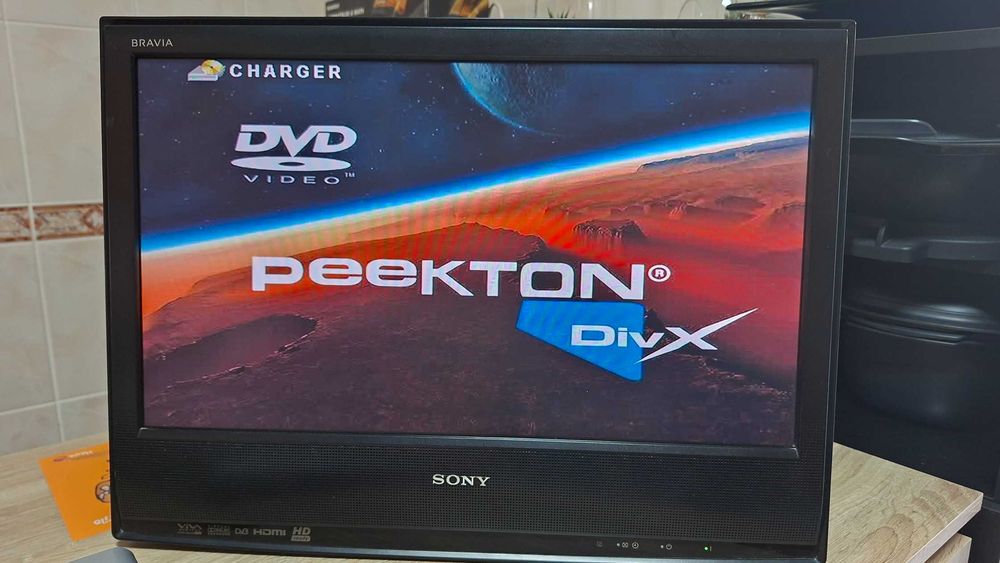 Leitor de DVD, DivX Peekton PK 6005 MKII