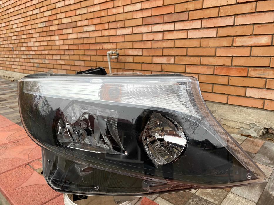 A4479067800 Mercedes фара права