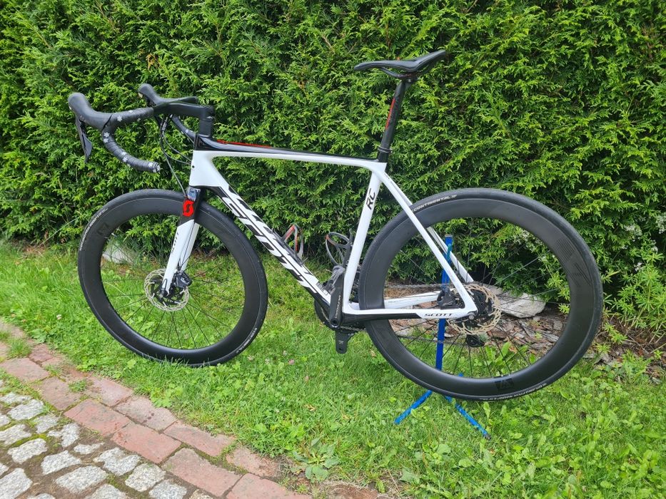 Sprzedam rower szosowy Scott Addict RC 20 – doinwestowany, gotowy do jazdy