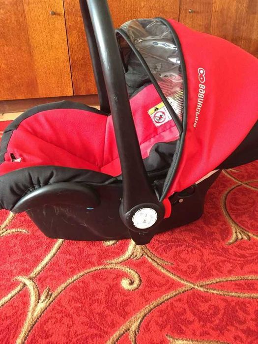 Дитяче авто крісло