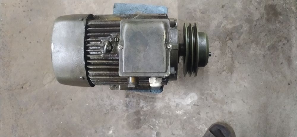 Електродвигатель 5.5 квт.1440 об.