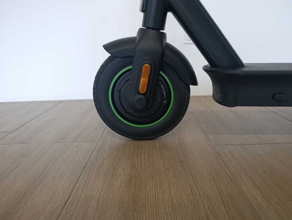Hulajnoga Elektryczna Acer ES series 5