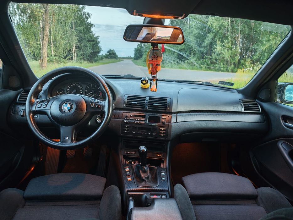 BMW E46 325i Touring