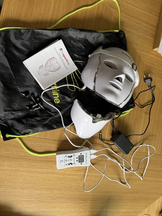 Maska led na twarzy i szyje. Terapia fotonowa