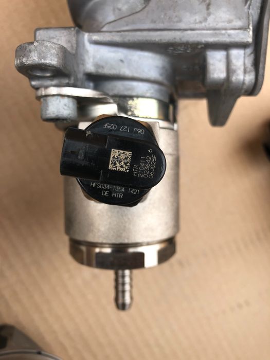 Насос вакумнийи бензонасос високого давления Audi, Vw, Skoda 2.0TFSI