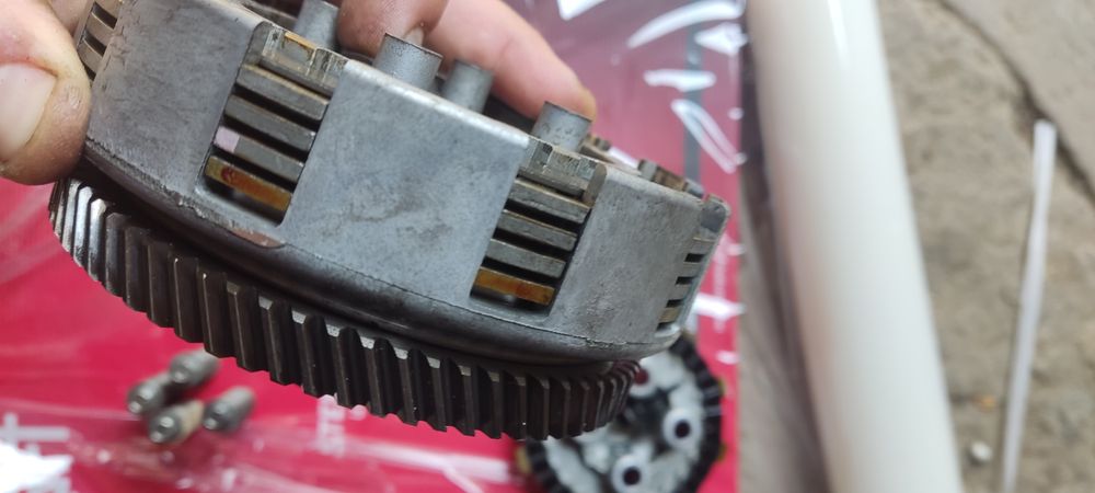 Yamaha Yzf r 125 sprzęgło kosz komplet 2012