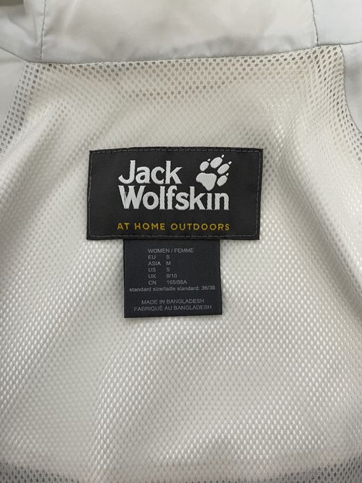 Жіноча мембранна куртка Jack Wolfskin Ridge Jacket як лижна S-M