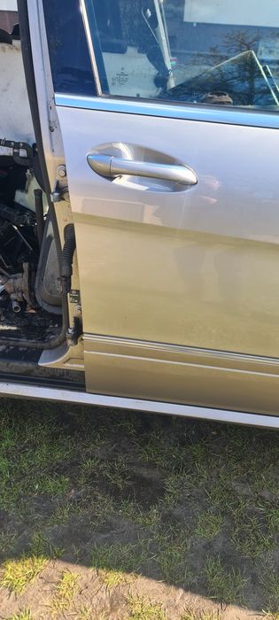 Drzwi Przednie Prawe Przód Prawy Mercedes R klasa W251 Lack. C723