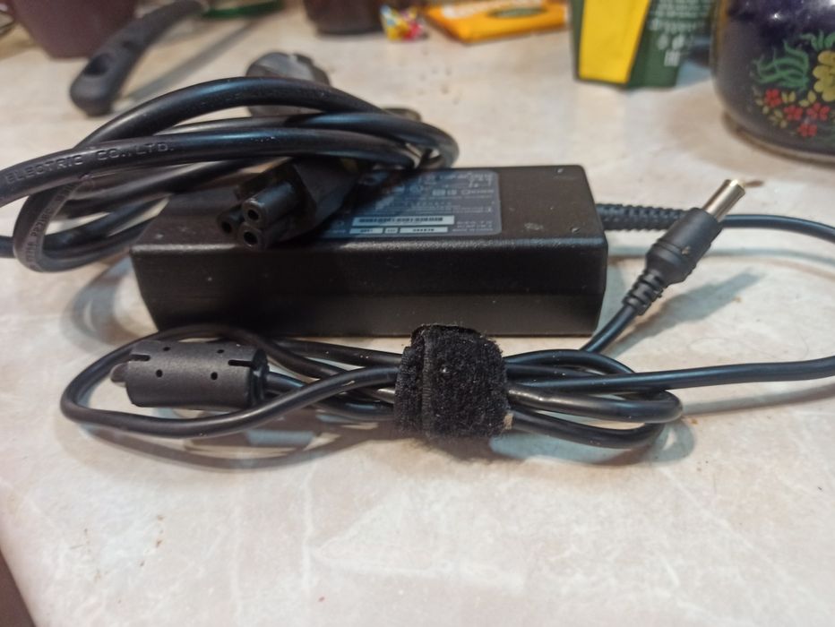 Блок питания sony vgp-ac19v10