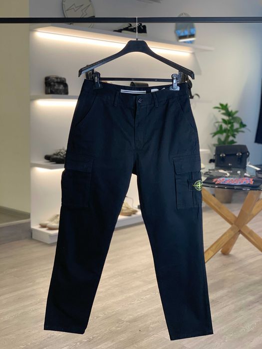 Штани STONE ISLAND 22FW Cargo Pants Black SI0277-BK