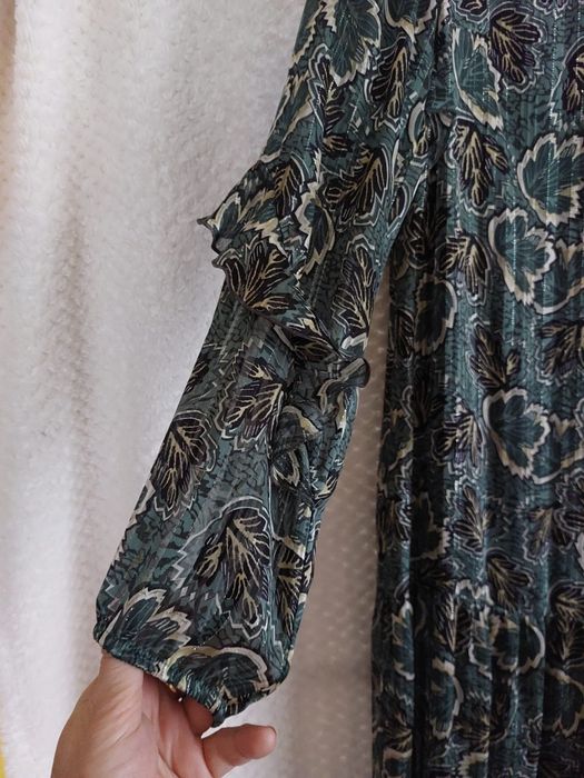 Sukienka midi, wiskoza, srebrna nitka. Ezuri. Rozmiar S