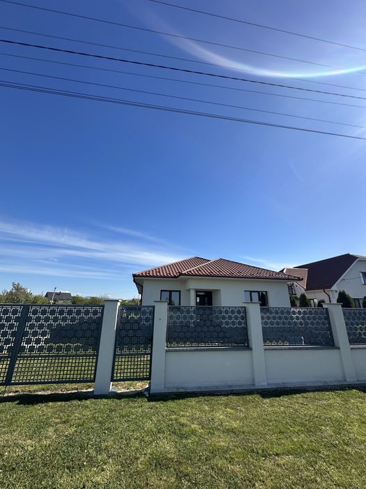 Продаж будинку с.Холмок 7 хв.на авто до м.Ужгорода