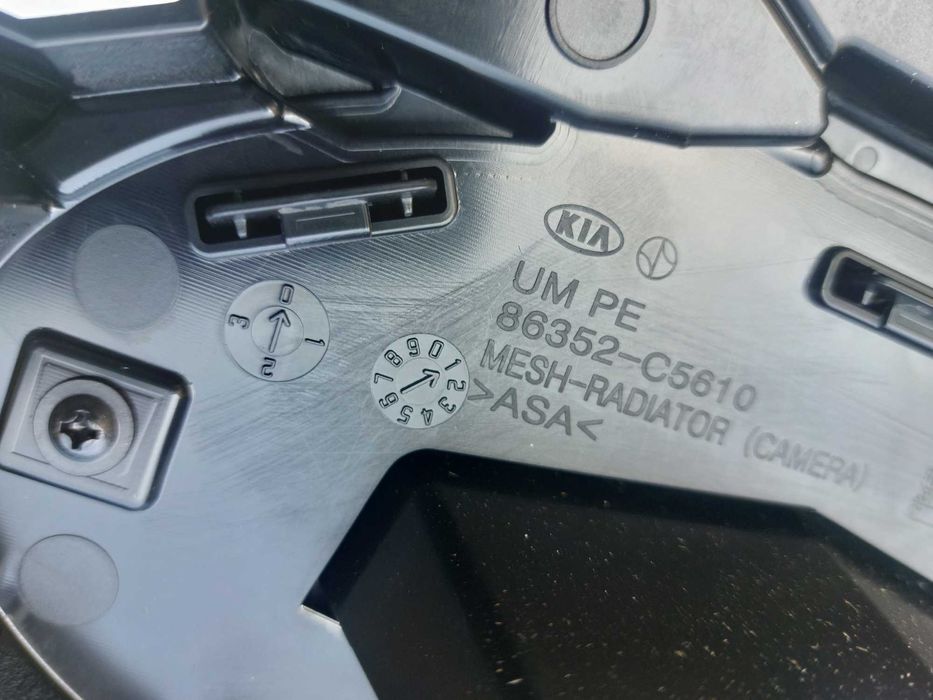 Grill Kia Sorento 17-20 nowy oryginał