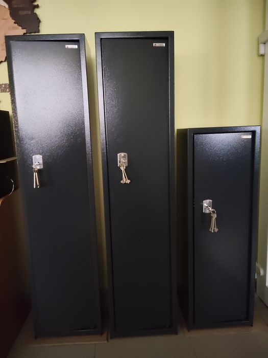 Сейфи шафи збройні офісні меблеві