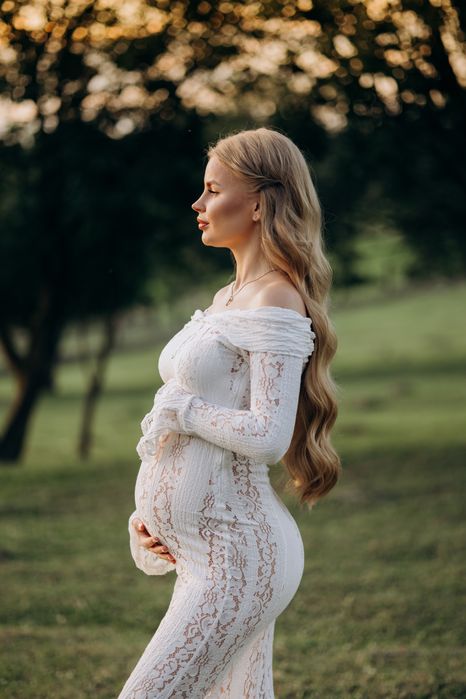 Біле трендове плаття