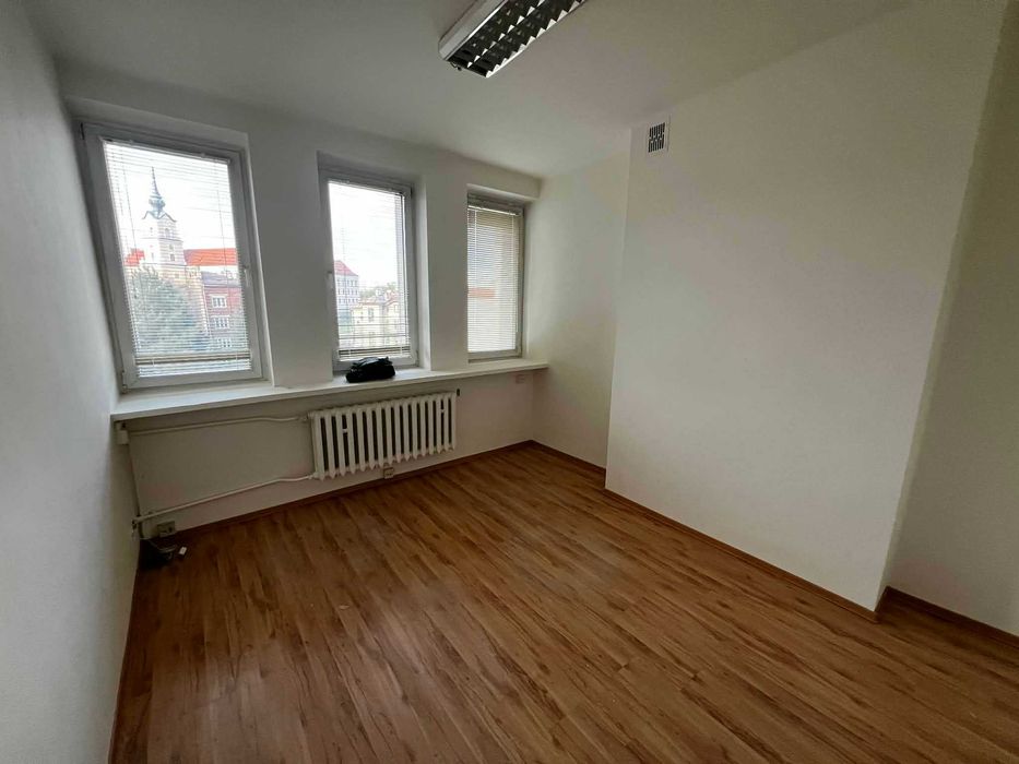 Pokój biurowy 14 m2 w centrum Rzeszowa