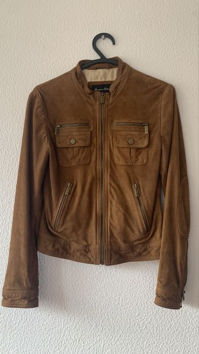 Casaco camel em camurça Massimo Dutti