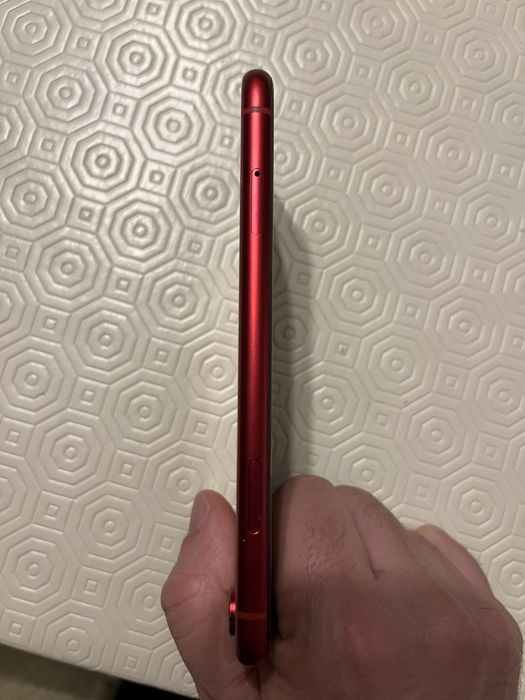 iPhone XR -64Gb usado.