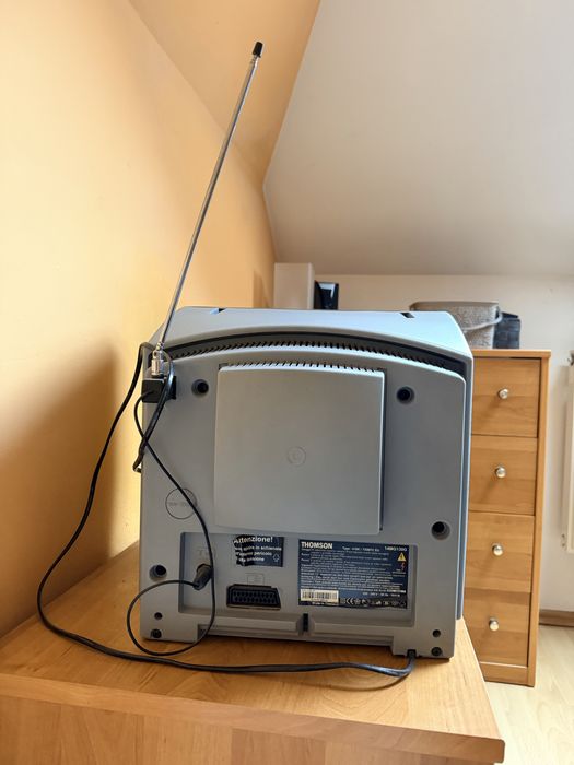 Telewizorek Thomson