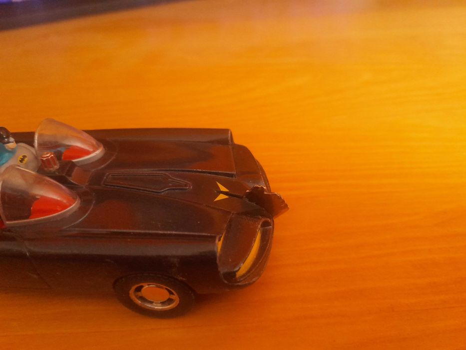Batmobile Corgi 1960 retro