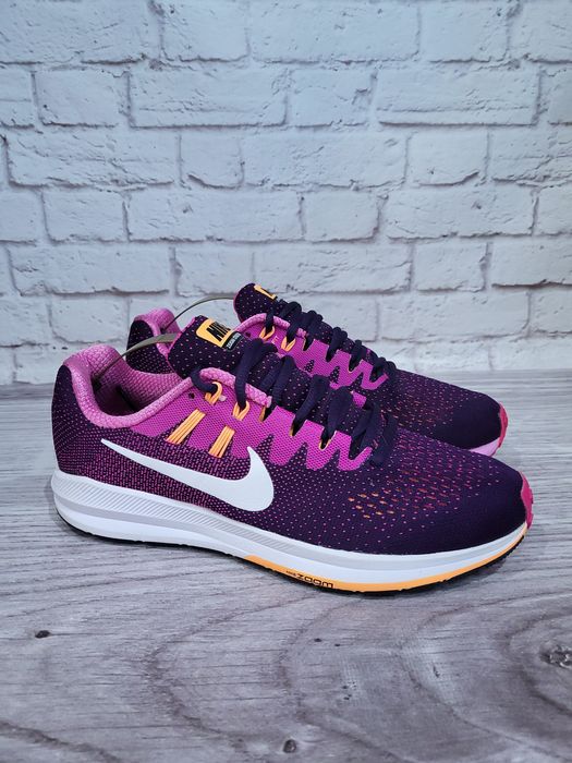 Кросівки Nike Zoom Structure 20