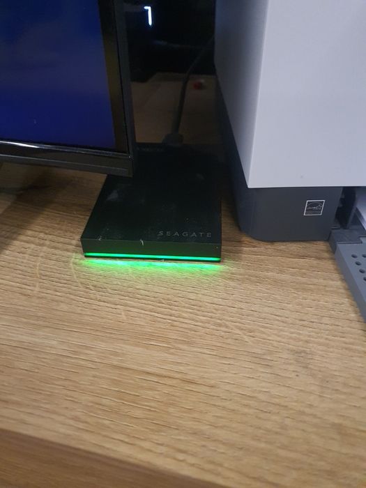 Konsola xbox one komplet 31 gier