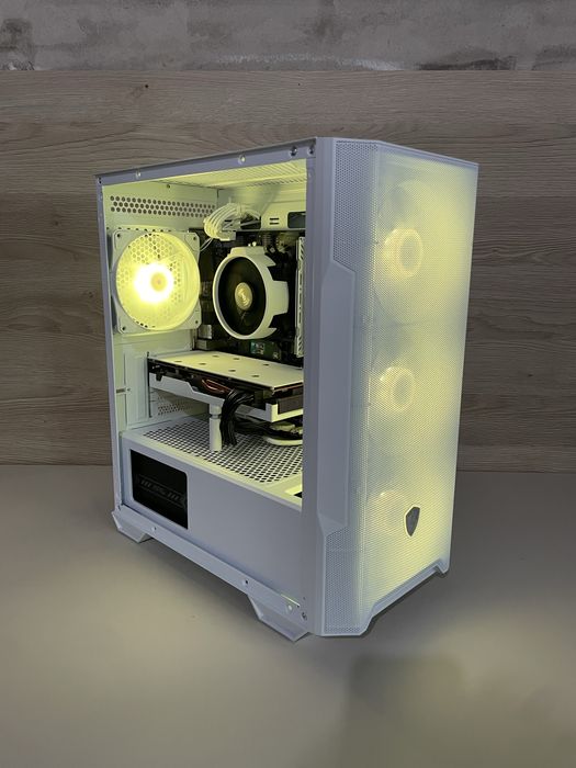 Mini Torre Gaming RX 6700xt | Ryzen 7 3700x | 16GB RAM | 500GB m.2 ssd