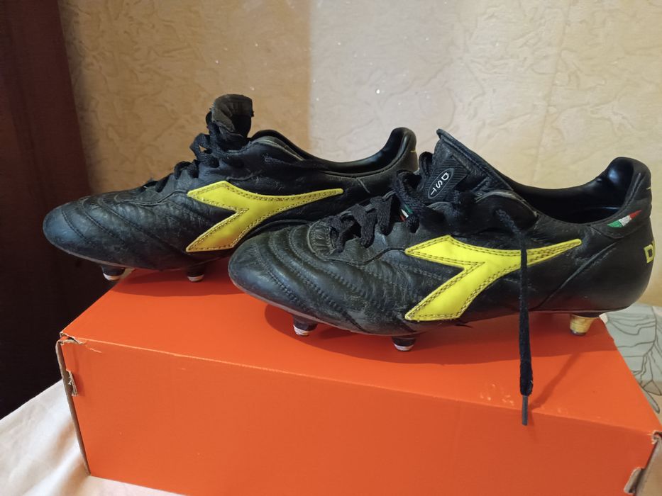 Продам бутсы Diadora
