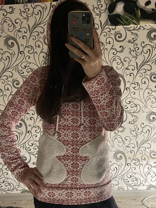 Женский худи с капюшоном